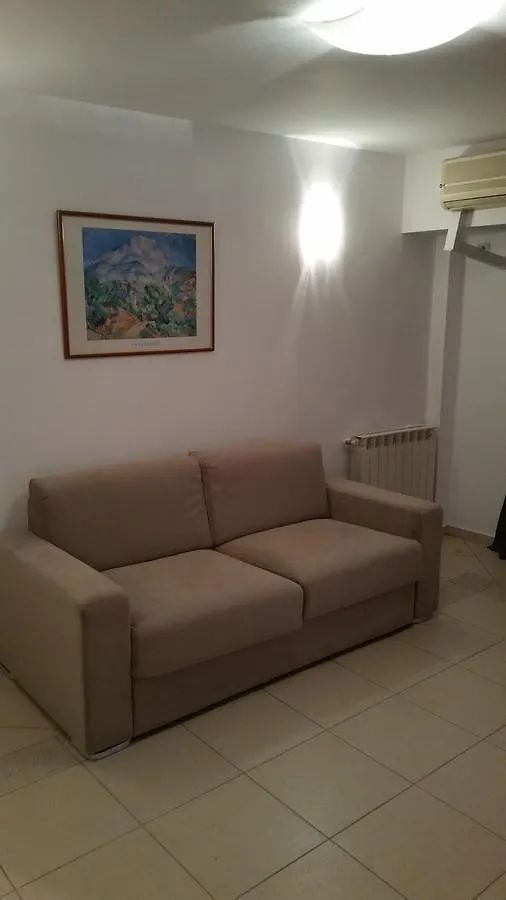 3 Rooms Panoramic 부쿠레슈티